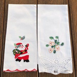 Vintage Linen Embroidered Guest Fingertip Towels Christmas Set of 2